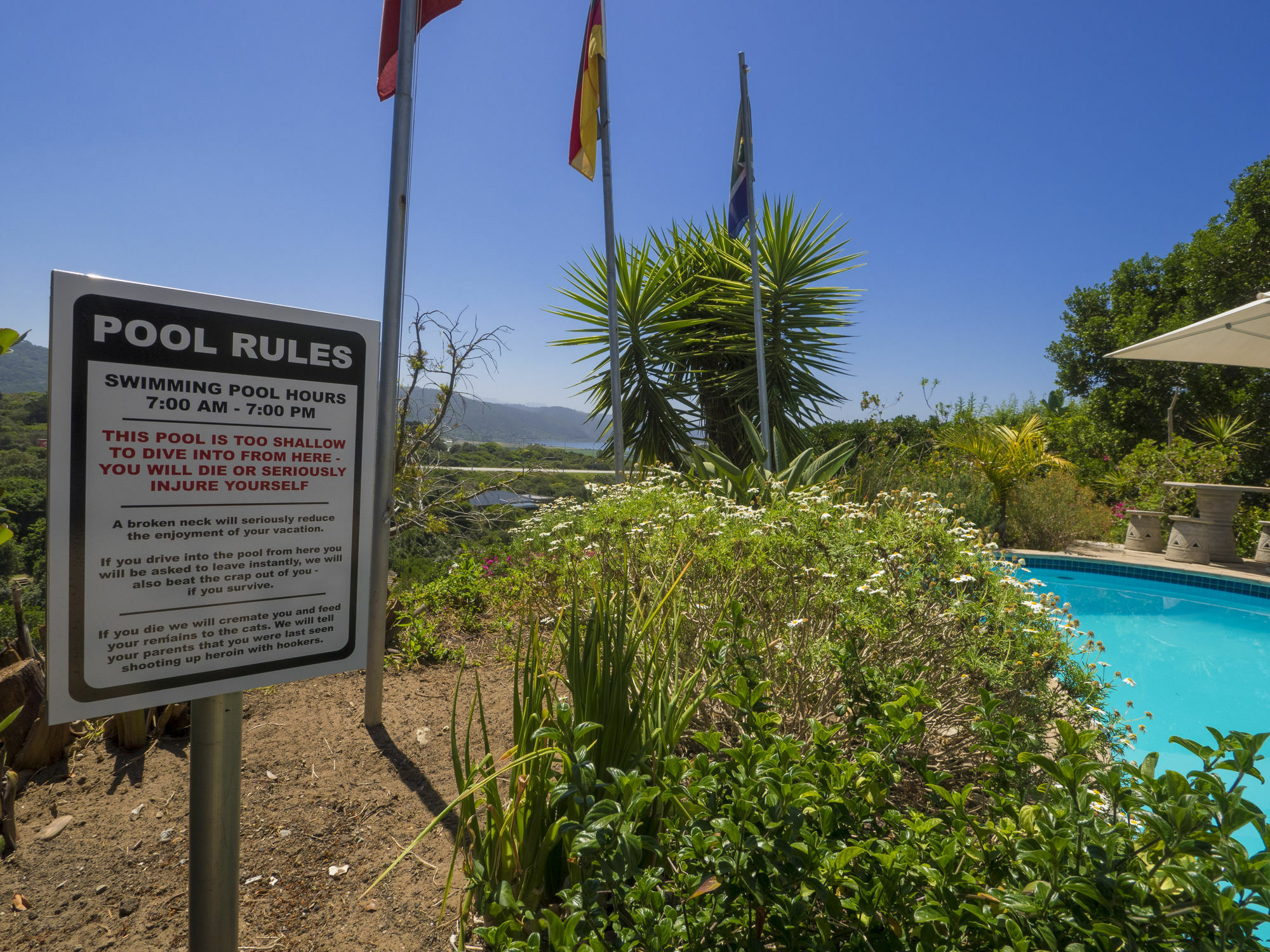Shining Waters Guest House Wilderness Exterior photo